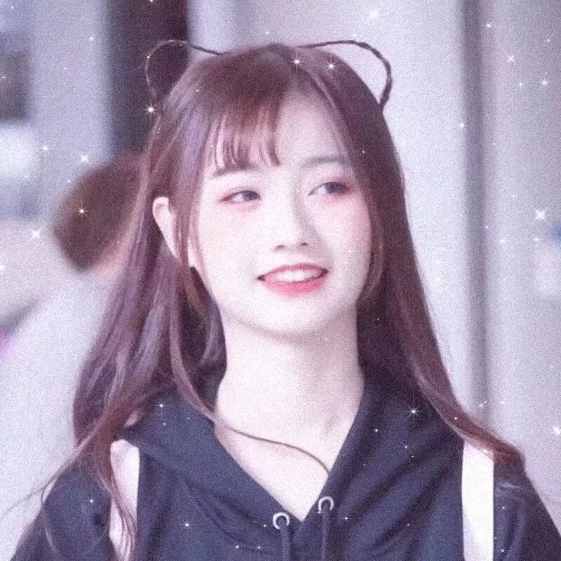 黑珍珠艾曼妞